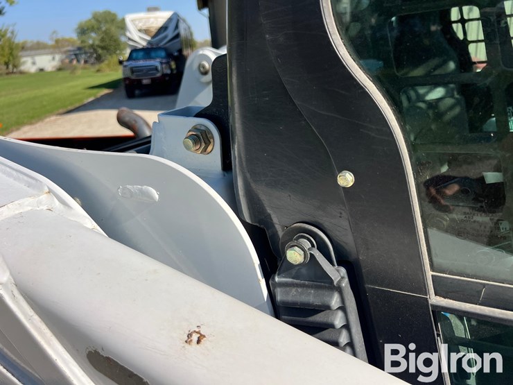 2014-bobcat-t630-image-20