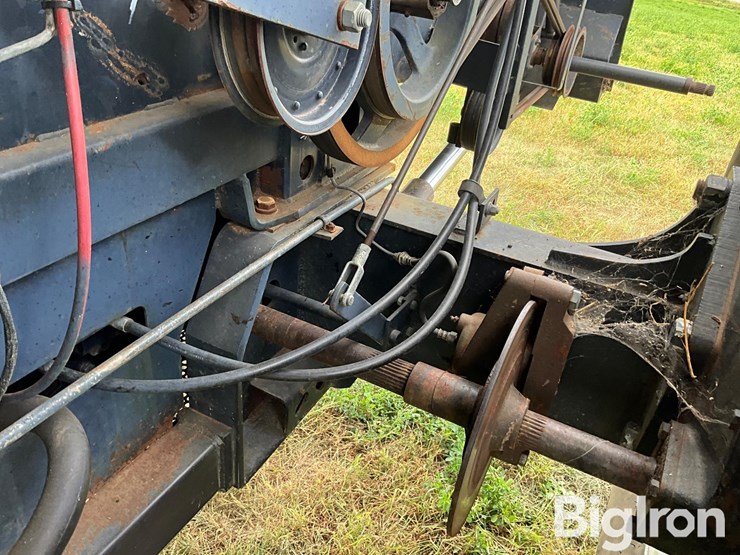 1988-gleaner-r50-image-13