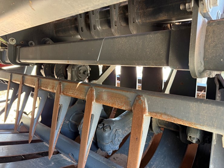 2022-massey-ferguson-2270xd-image-54