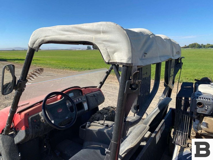 kymco-uxv-500-image-19