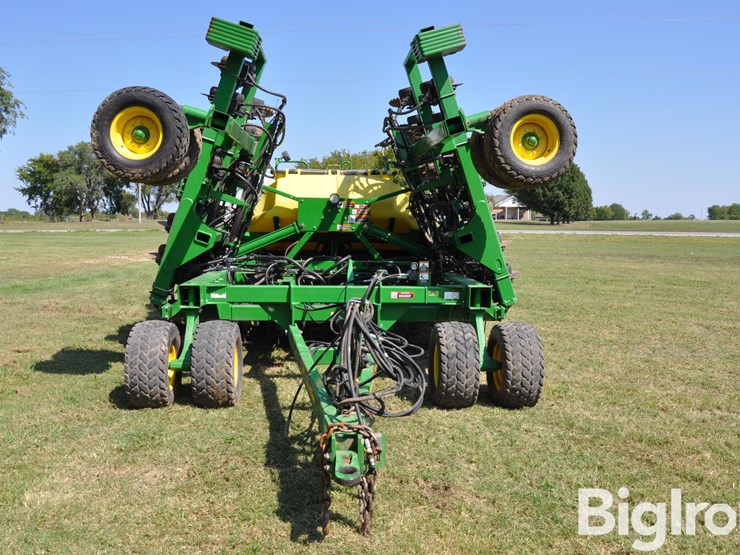 john-deere-1990-image-2