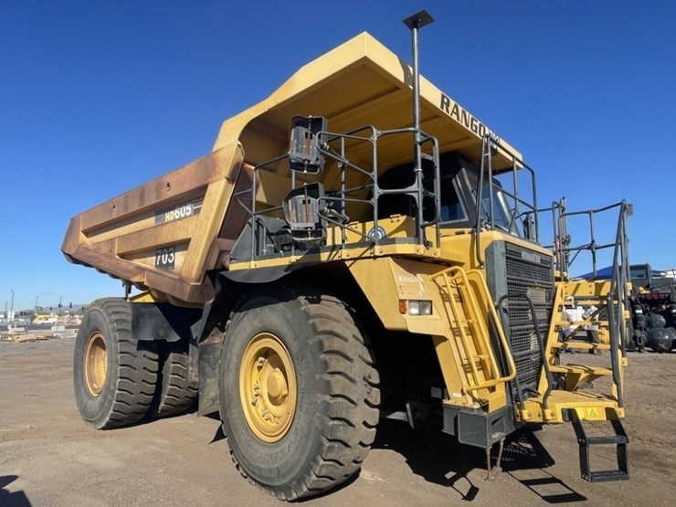 2015-komatsu-hd605-7e0-image-7