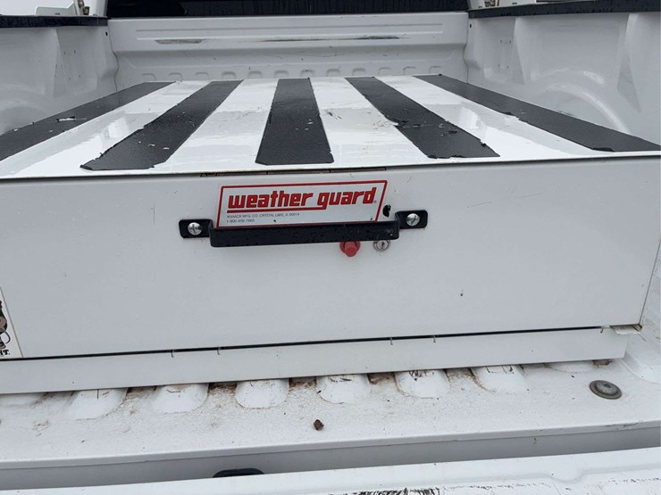 2017-ford-f150-lariat-image-18