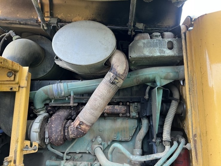 2003-volvo-l220e-image-23