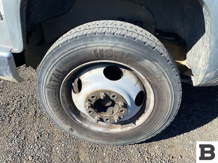 2001-chevrolet-gmt400-image-10