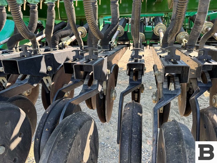 great-plains-3s-3000-image-44