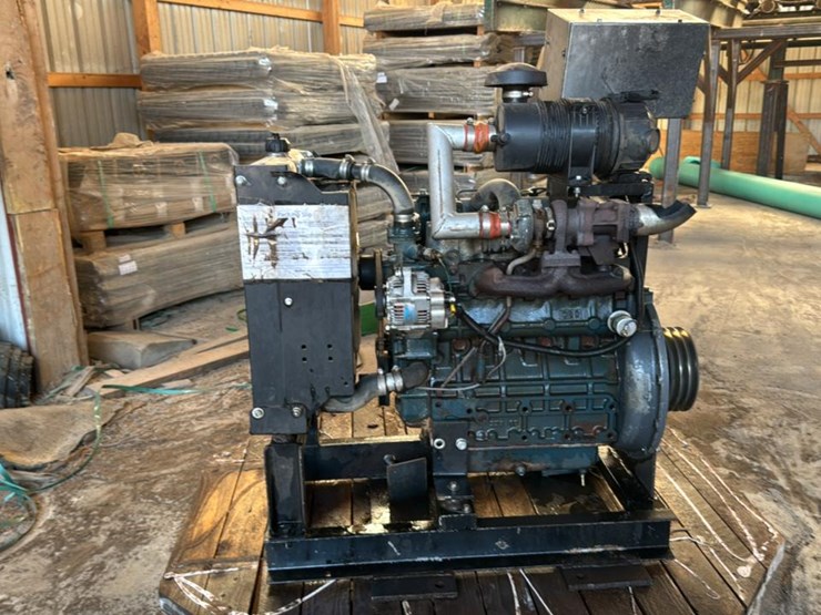 #4600-•-kubota-v2003-t-e-power-unit-image-1
