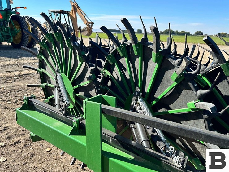 2023-circle-c-equipment,-llc-golden-eagle-wheel-rake-image-24