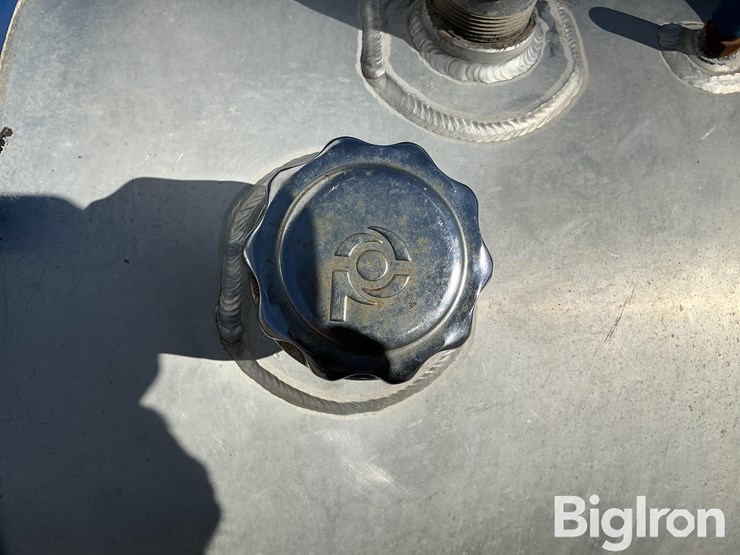 2001-peterbilt-378-image-14