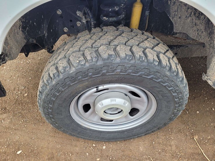 2019-ford-f350-image-16