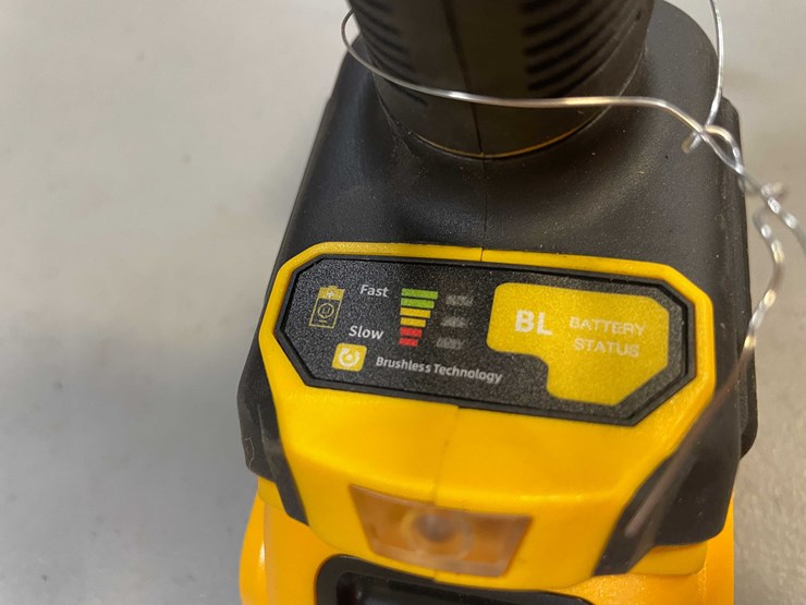 #8542-•-dewalt-compatible-20-volt-cordless-hammer-drill-and-battery-(pr13)-image-3