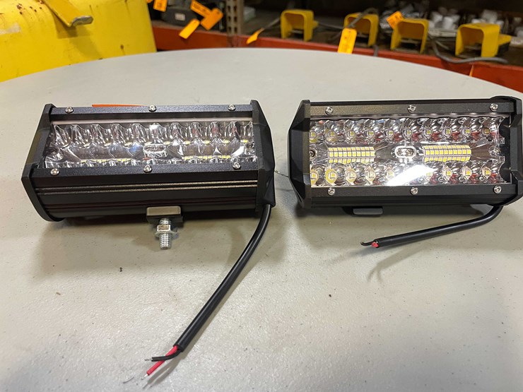 #8530-•-(2)-led-6-1/2"-long-work-lights,-12/24vdc-(pr12)-image-12