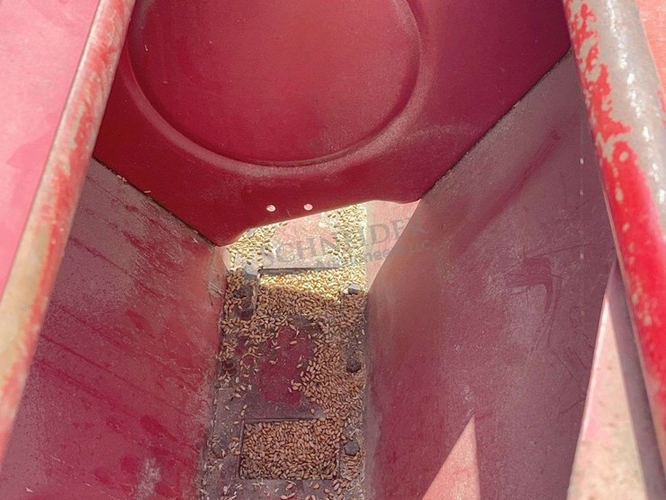 international-10-image-22