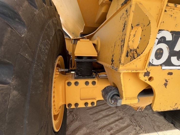 2020-volvo-a60h-image-15