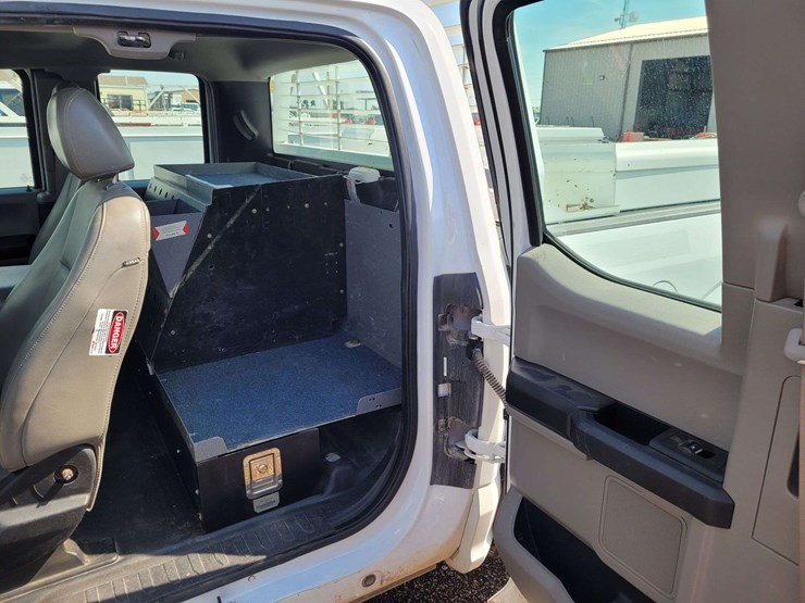 2018-ford-f150-xl-image-5