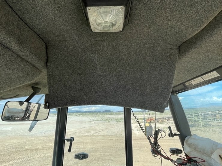 2014-volvo-sd160-vibratory-roller-image-23