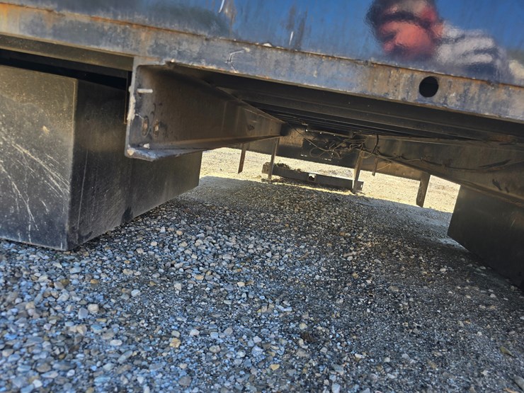 #22362-•-contract-manufacturer-pickup-truck-bed-image-33