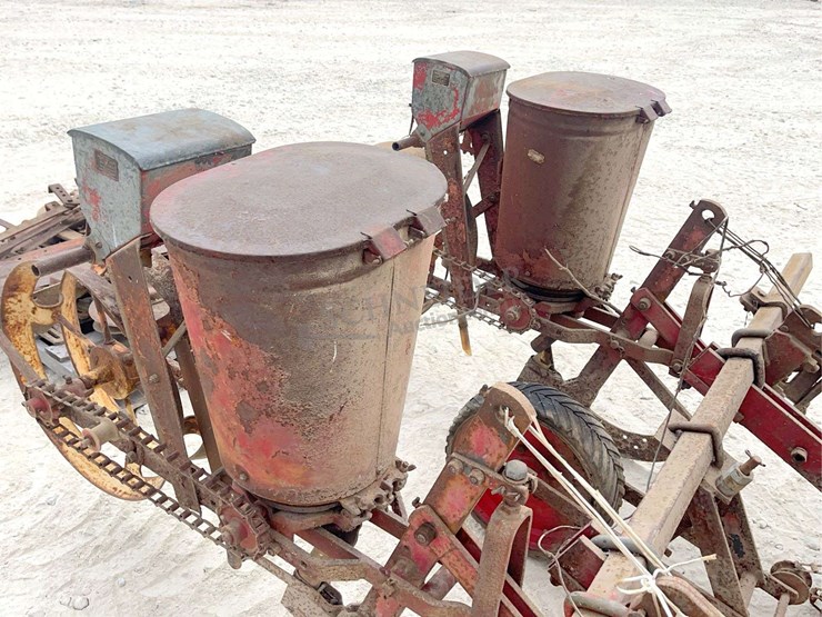 massey-ferguson-3-image-8