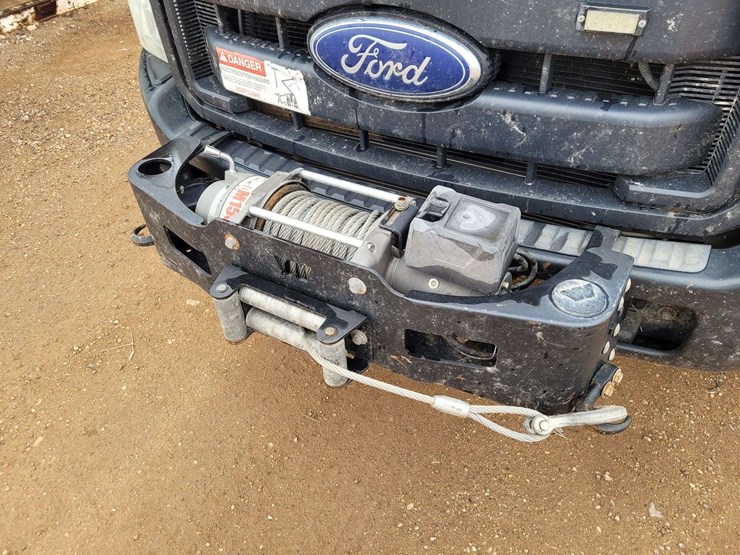 2016-ford-f550-image-2