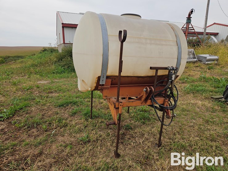 500-gallon-3-pt-sprayer-tank-w/hydraulic-pump-image-3