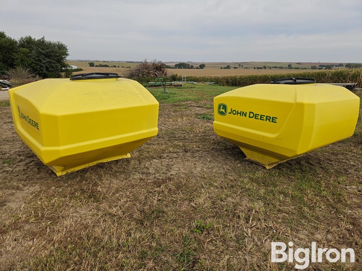 2022-john-deere-1775nt-image-1