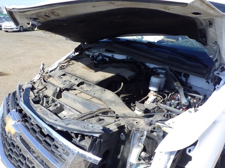 2018-chevrolet-tahoe-image-10