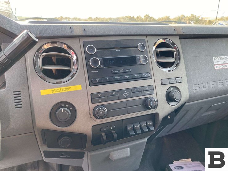 2011-ford-f450-image-46