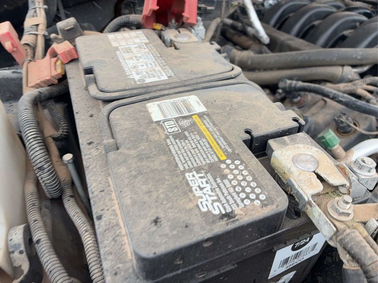 2017-ford-f150-lariat-image-14