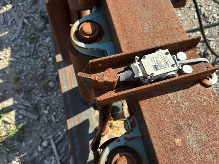 #4467-•-live-roll-case-image-4