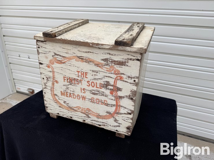 meadow-gold-antique-box-image-1