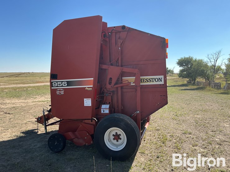 2003-hesston-956a-image-8