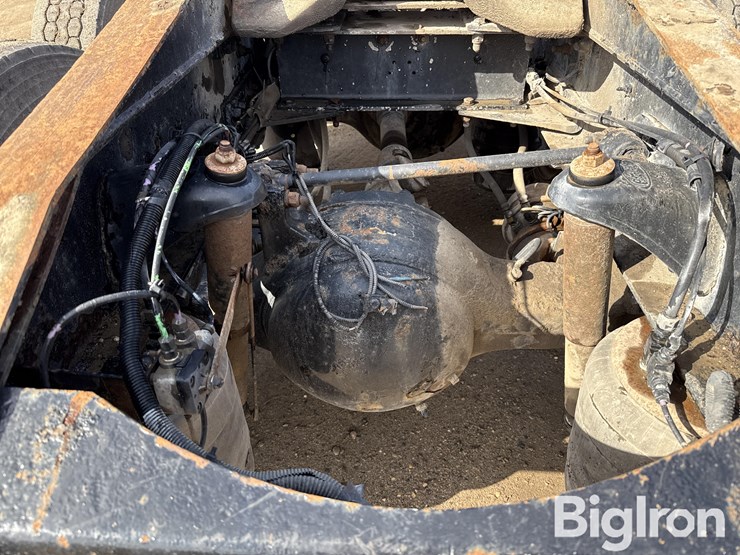 2005-peterbilt-378-image-16