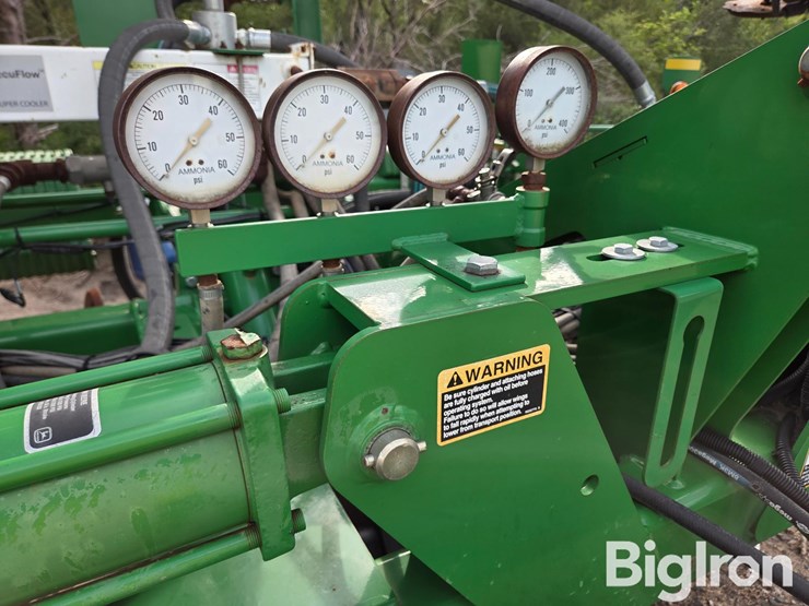 2013-john-deere-2510h-image-19