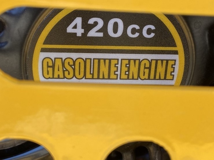 2025-ggma-gg385-mini-compact-track-loader-image-16