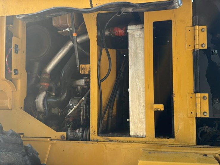 2007-caterpillar-928g-image-35