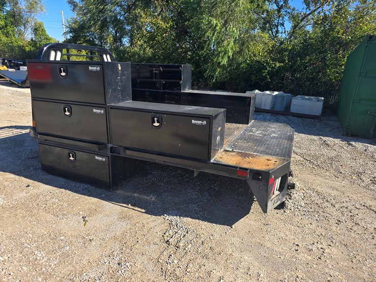 #22362-•-contract-manufacturer-pickup-truck-bed-image-8