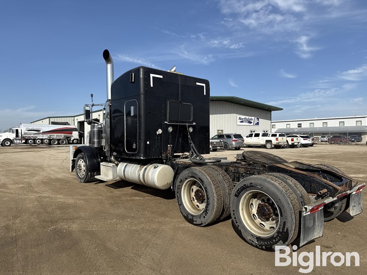 2005-peterbilt-378-image-7