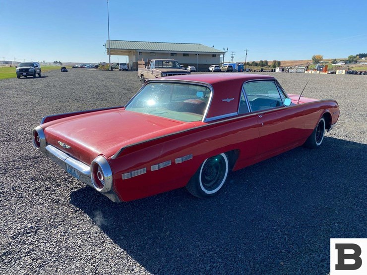 1962-ford-thunderbird-coupe-image-5