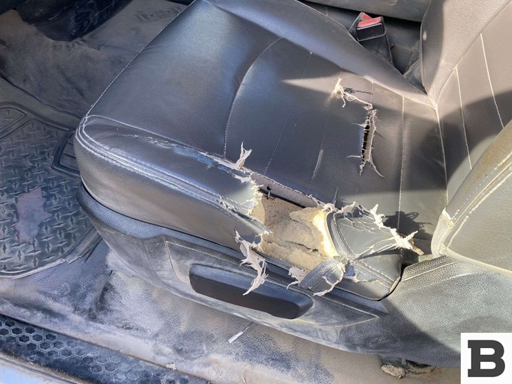 2018-ram-1500-pickup-image-28