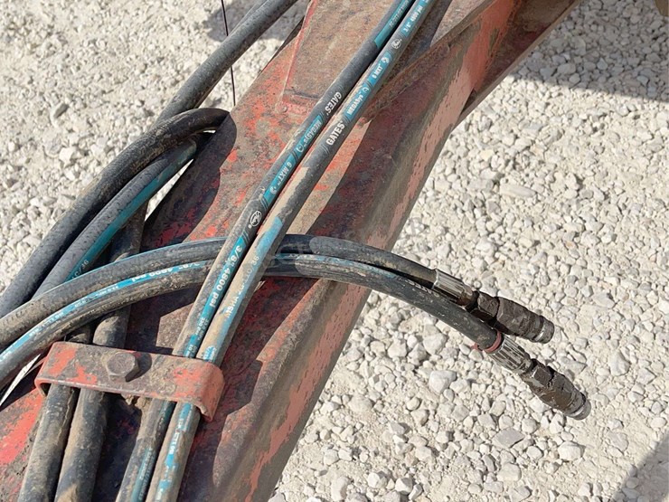 international-496-image-11