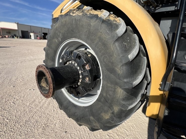 2016-challenger-mt965e-image-12