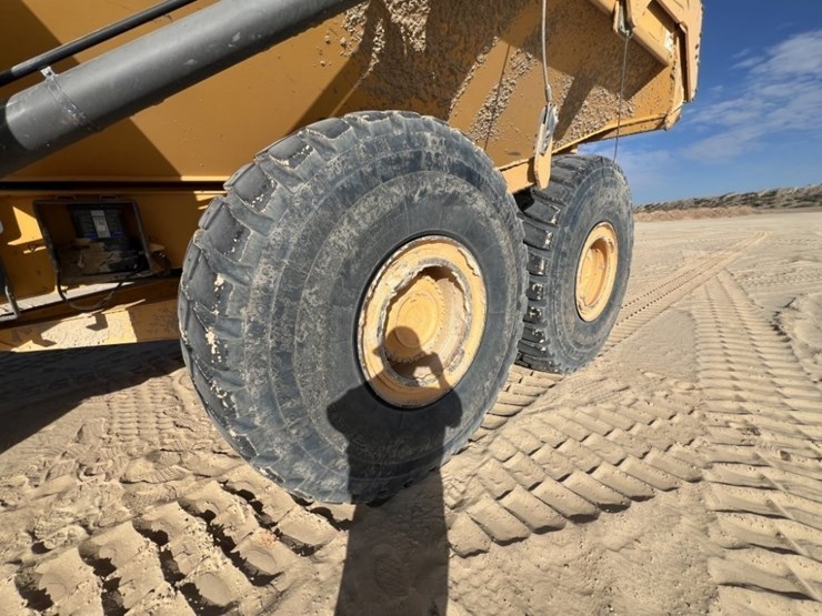 2021-volvo-a60h-image-17