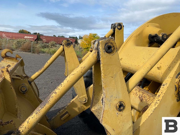 caterpillar-966c-image-15