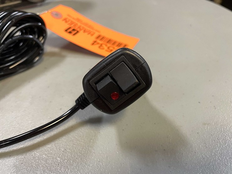 #8534-•-amber-led-strobe-light-(pr12)-image-8