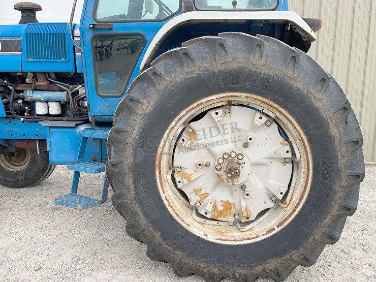 ford-tractor-image-36