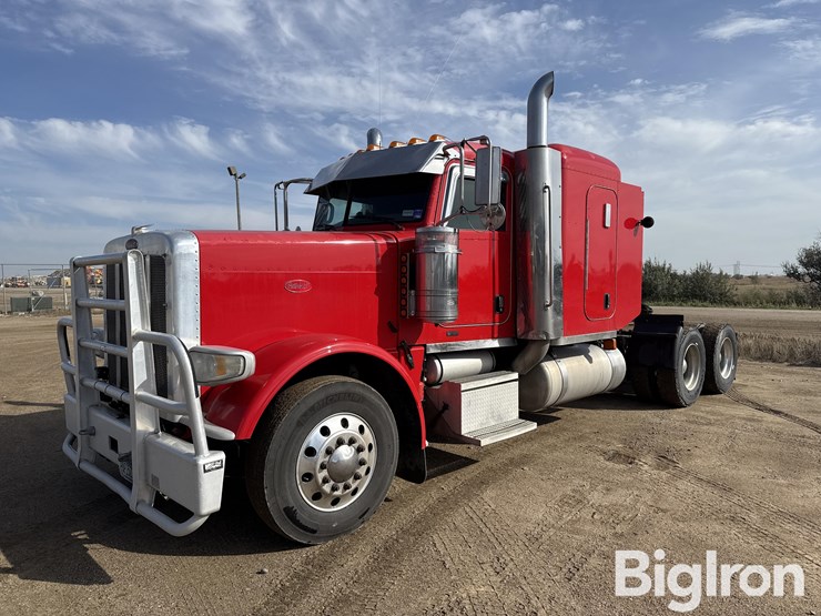 2011-peterbilt-388-image-1