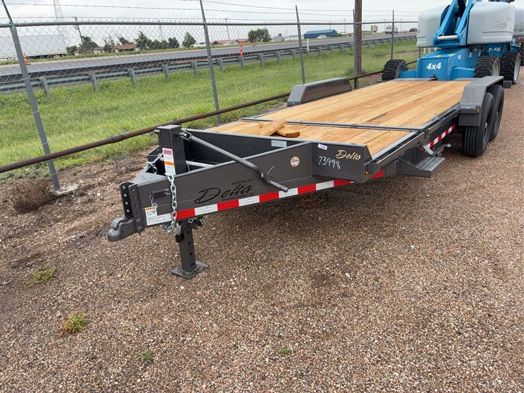 2025-delta-manufacturing,-inc.-20'-tilt-deck-flatbed-trailer-image-1