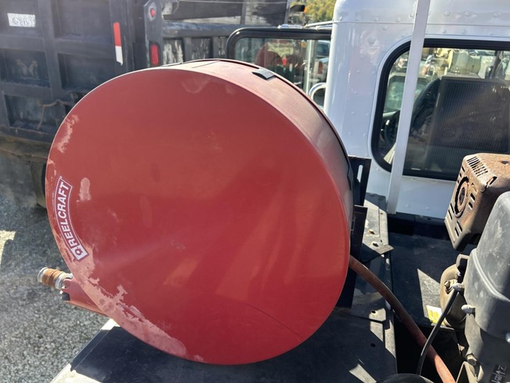 2017-peterbilt-337-image-63