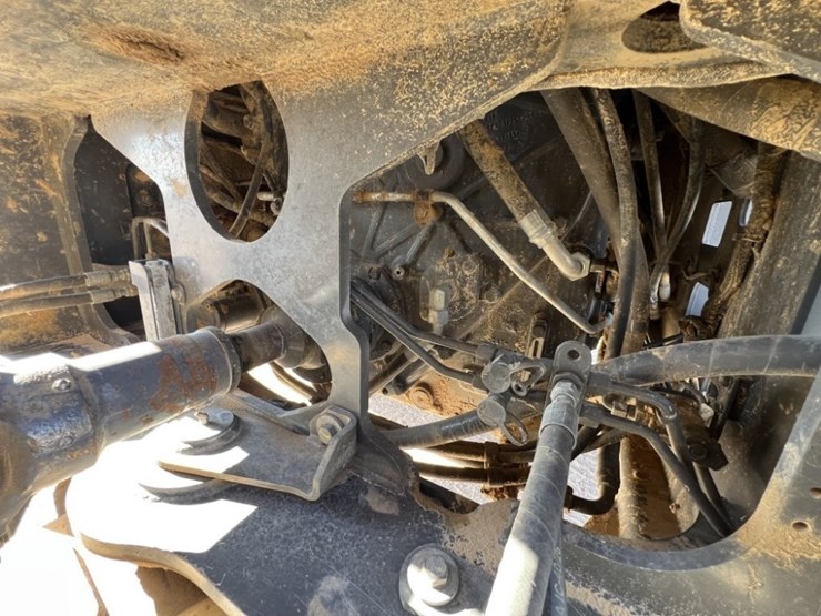 2016-challenger-mt965e-image-26