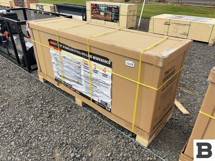 tmg-tmg-wb7210s-72”-stainless-steel-rolling-workbench-image-3